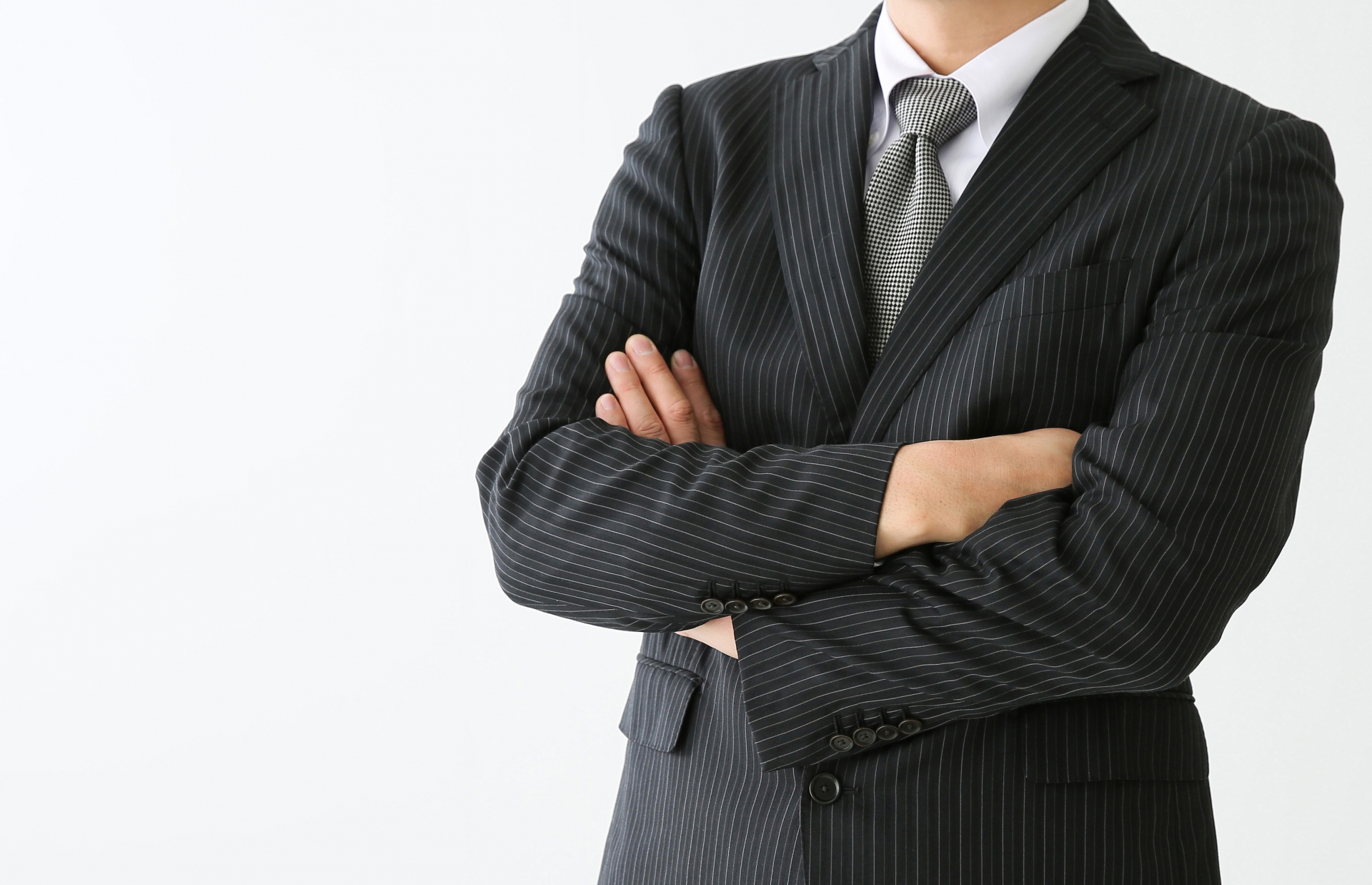 運送業に特化した 行政書士が直接対応